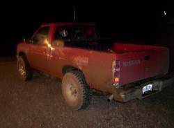 Nissan Hardbody - Jeff's little Beast
