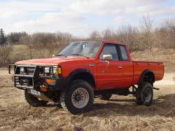 Nissan  - KING CAB 4x4