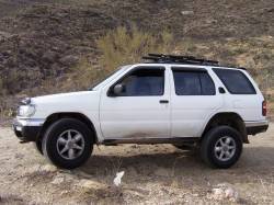 Nissan Pathfinder - asthom