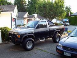 Nissan Hardbody - Ryan's '87