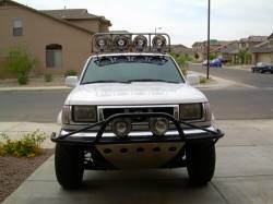 Nissan Frontier - Robert