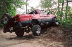 Nissan Hardbody - muddinnissan