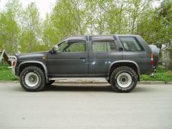 Nissan  - skid(Russia)