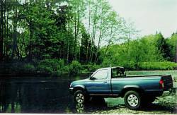 Nissan Frontier - In the river