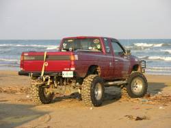 Nissan Hardbody - GERARDO