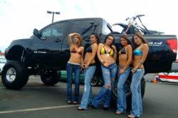 Nissan Titan - Damnitred