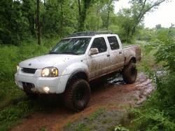 Nissan Frontier - Dmill