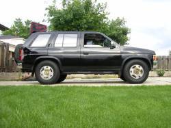 Nissan Pathfinder - Raza