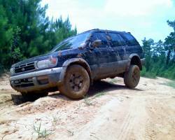 Nissan Pathfinder - Nathan M. Bowman