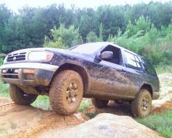 Nissan Pathfinder - Nathan Bowman