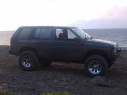 Nissan Pathfinder - 