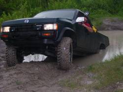 Nissan Hardbody - Mean Green