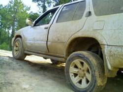 Nissan Pathfinder - 
