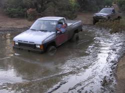 Nissan Hardbody - Jack