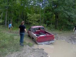 Nissan Hardbody - A lil Fun in the mud