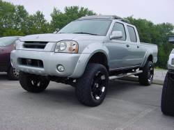 Nissan Frontier - HAL EVERETT