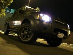 Nissan Frontier - shintan