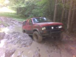 Nissan Hardbody - muddinnissan