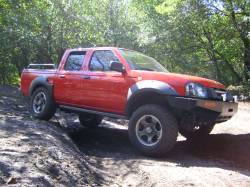Nissan Frontier - 