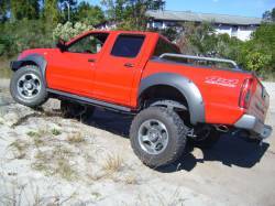 Nissan Frontier - 