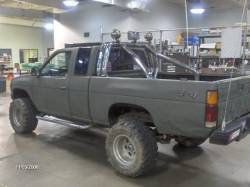 Nissan Hardbody - Doberman