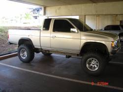 Nissan Hardbody - pocho