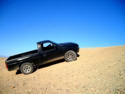 Nissan Hardbody - maco