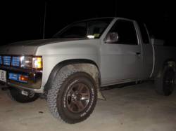 Nissan Hardbody - Jay-Bird