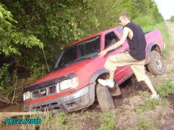 Nissan Frontier - 