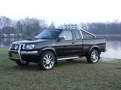 Nissan Frontier - kingcab