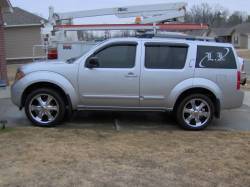 Nissan Pathfinder - Kenny