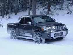 Nissan Titan - Domo