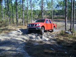 Nissan Frontier - REDNISMOCRU