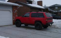 Nissan Pathfinder - Chris