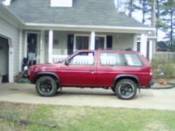 Nissan Pathfinder - 