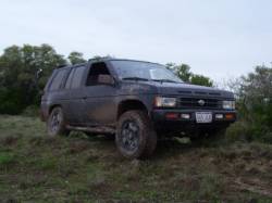 Nissan Pathfinder - mike