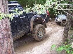 Nissan Frontier - Darren Saunders