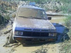 Nissan Pathfinder - me in the mud
