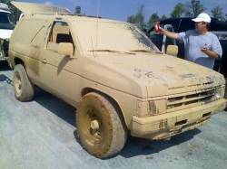 Nissan Pathfinder - me in the mud
