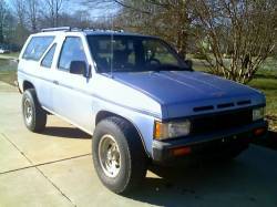 Nissan Pathfinder - 
