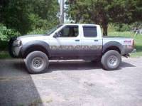 Nissan Frontier - HunterBrock