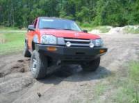 Nissan Frontier - 