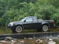 Nissan Frontier - posing