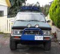 Nissan Pathfinder - HUNTING NISSAN