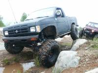 Nissan Hardbody - (Von's rig)