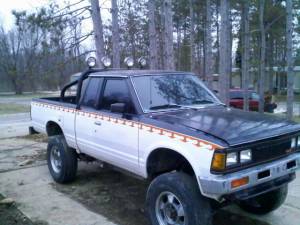 Nissan 720 - my 86 720 king cab z24