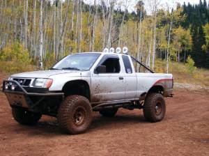 Nissan Frontier - prerunner/crawler
