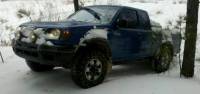 Nissan Frontier - Black & Blue