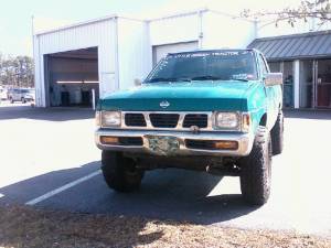 Nissan Hardbody - se v6