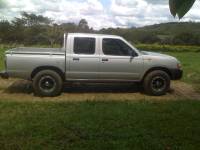 Nissan Frontier - mi np300